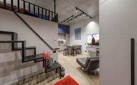 Ivis House Modern Apartment In Vilnius Old Town With Balcony