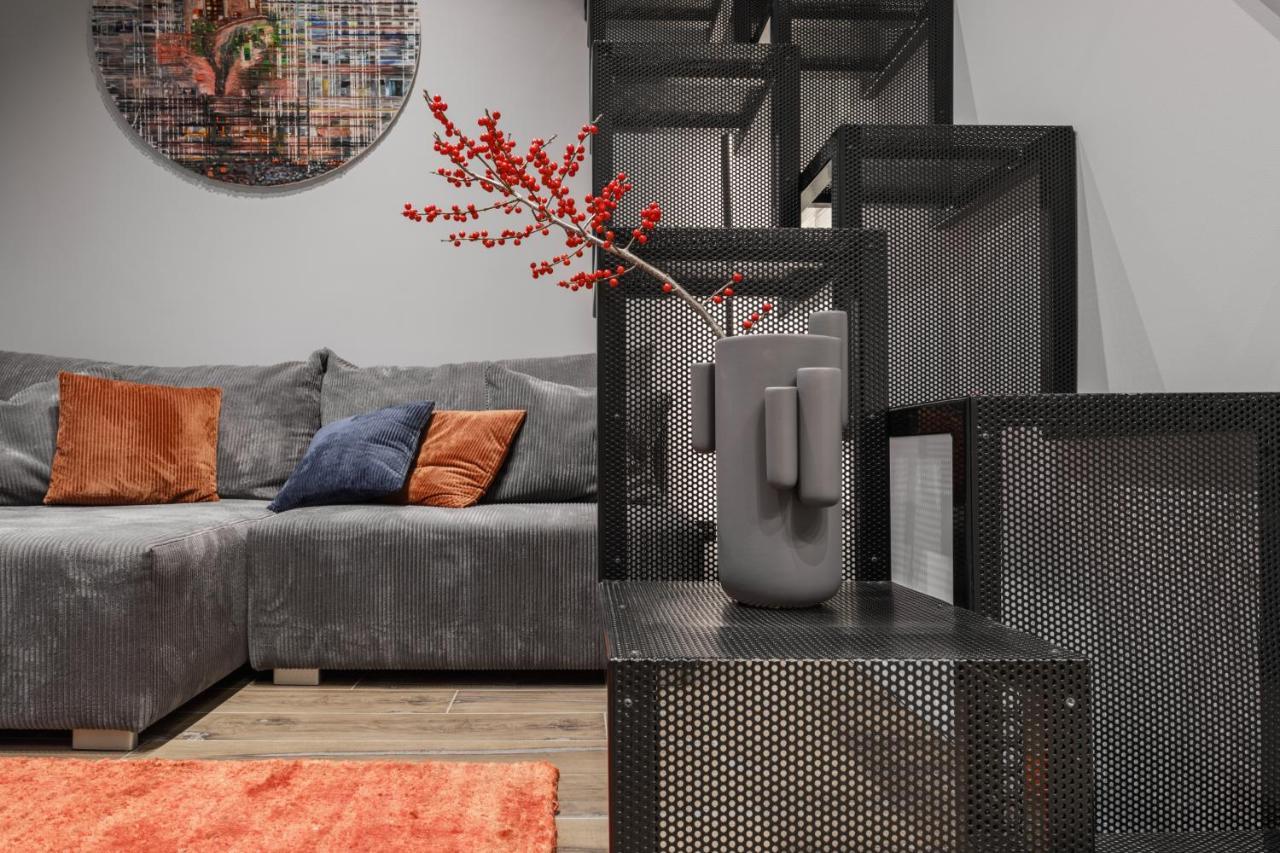 Ivis House Modern Apt In Vilnius Old Town W Balcony Zewnętrze zdjęcie